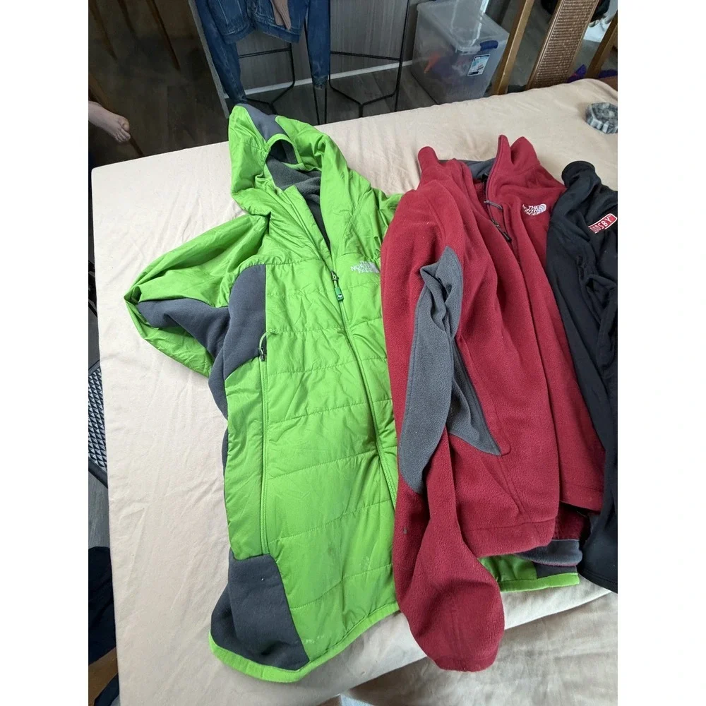 Lot of 3 North Face Sweater Windbreaker Jacket Men's XL Red Green Black
